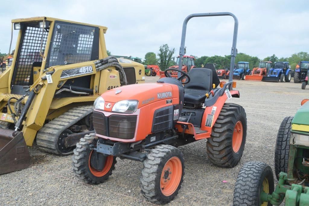 Main image Kubota B3200