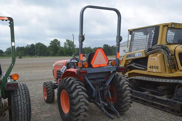 Image of Kubota B3200 equipment image 1