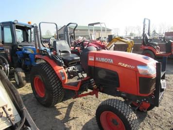 Main image Kubota B3200