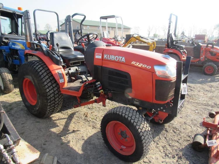 Kubota B3200 Tractors Less than 40 HP for Sale Tractor Zoom