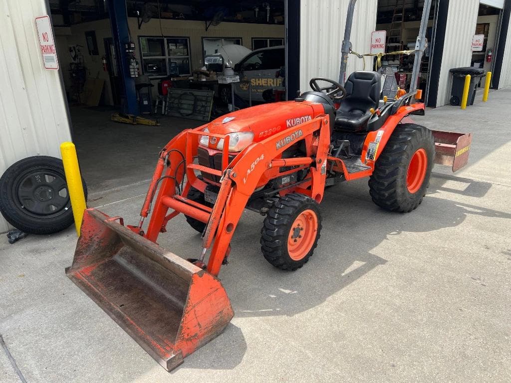 Image of Kubota B3200 Primary image