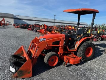 Main image Kubota B3200HST