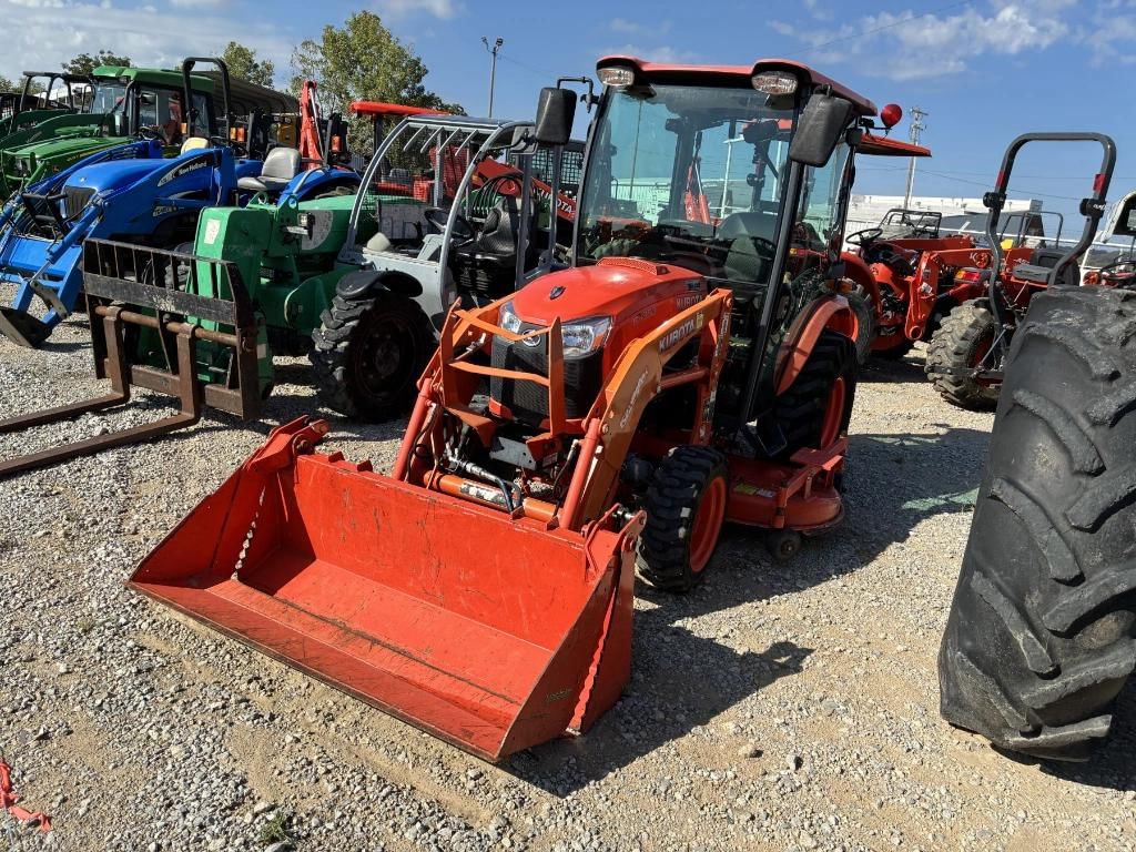 Kubota B3350 Equipment Image0