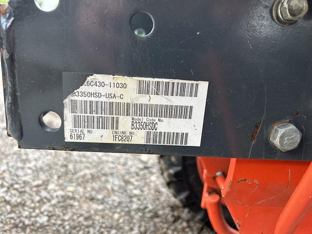 Image of Kubota B3350 equipment image 2