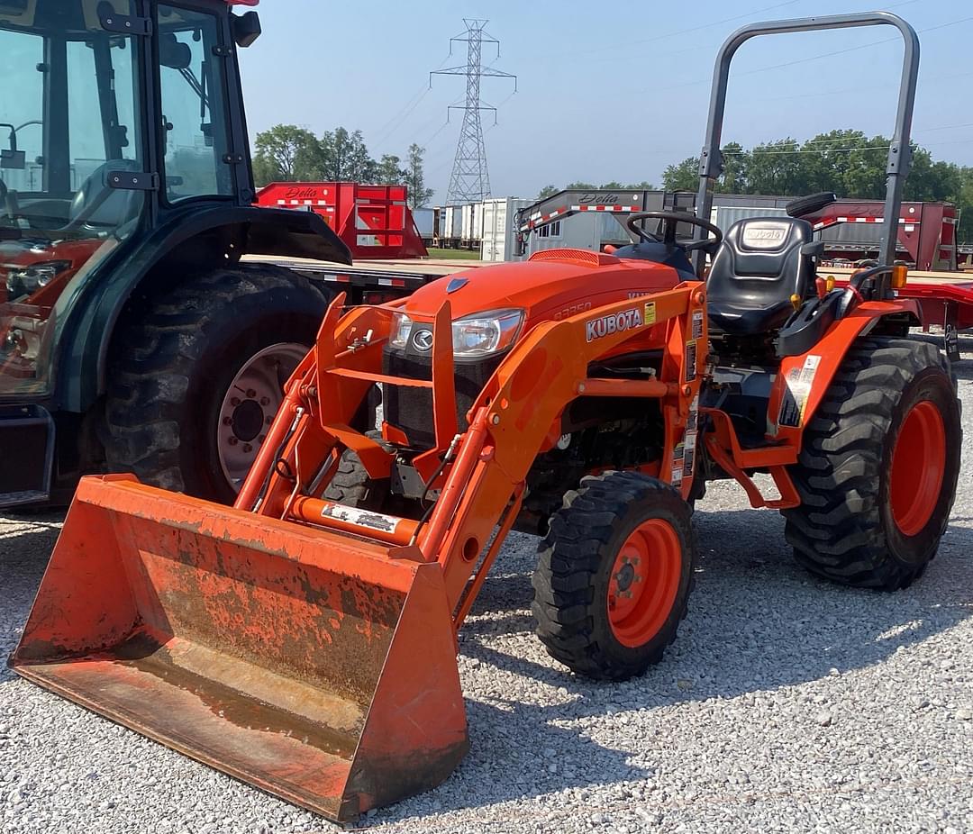 Image of Kubota B3350 Primary image