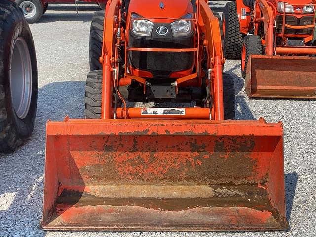 Image of Kubota B3350 equipment image 3