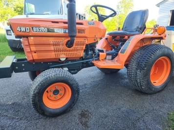 Main image Kubota B5200