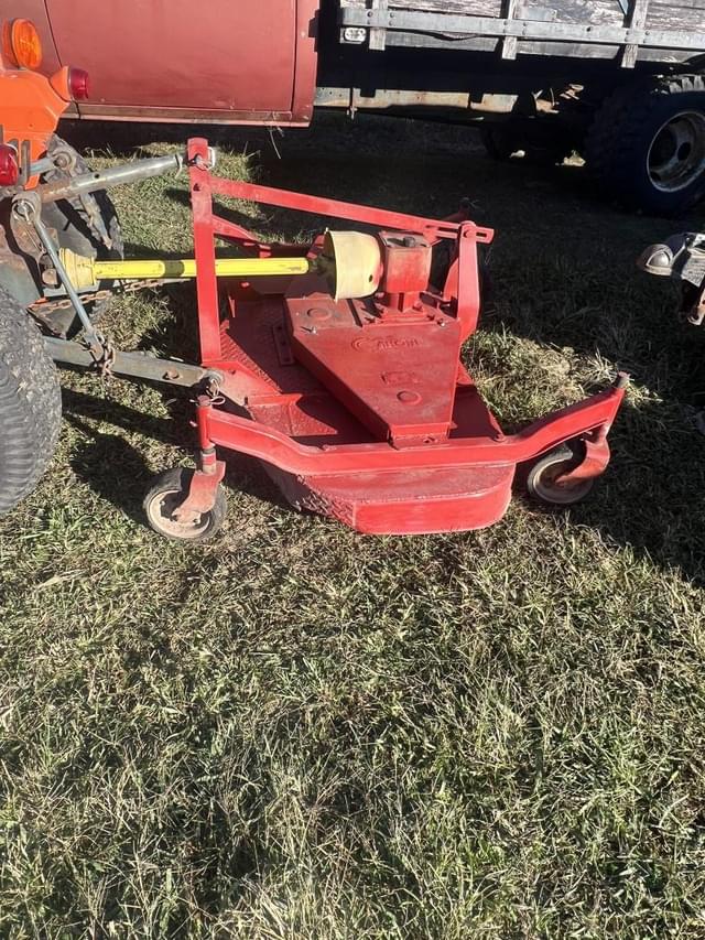 Image of Kubota B5200 equipment image 1