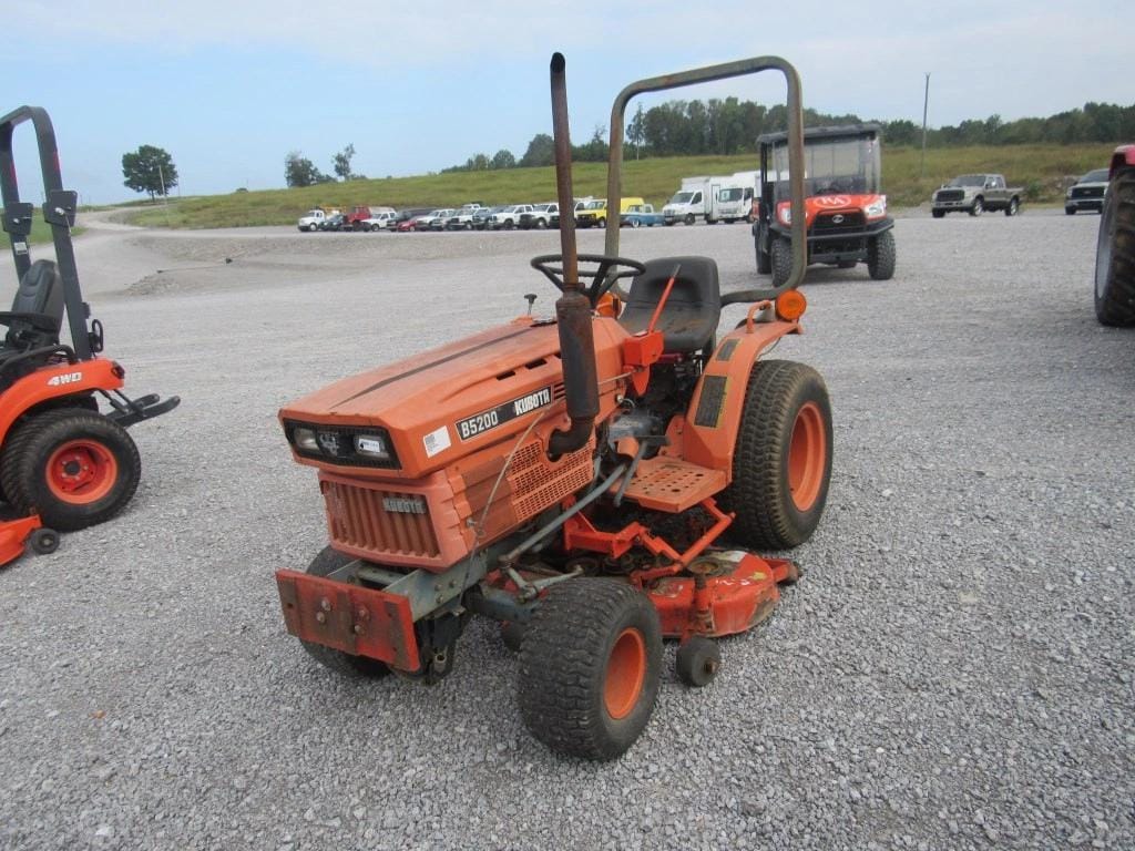 Main image Kubota B5200