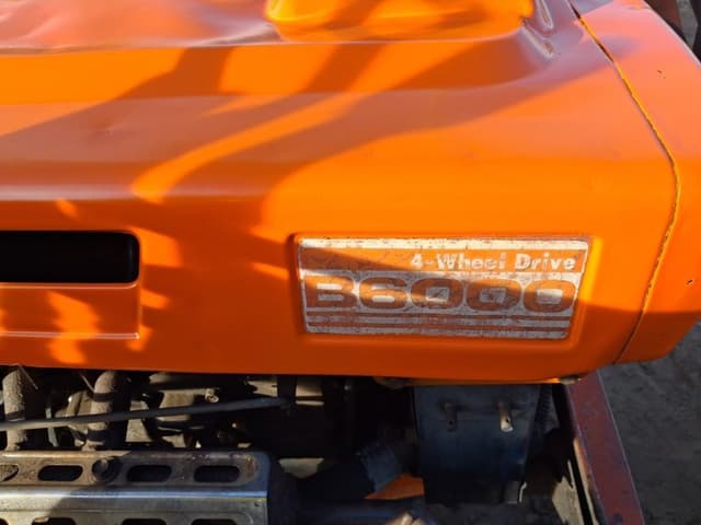 Image of Kubota B6000 equipment image 4