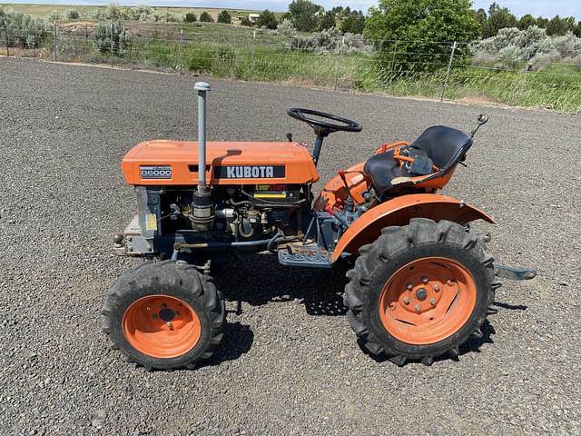 Image of Kubota B6000 equipment image 1