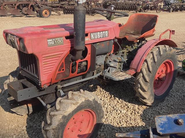 Image of Kubota B6100 equipment image 1