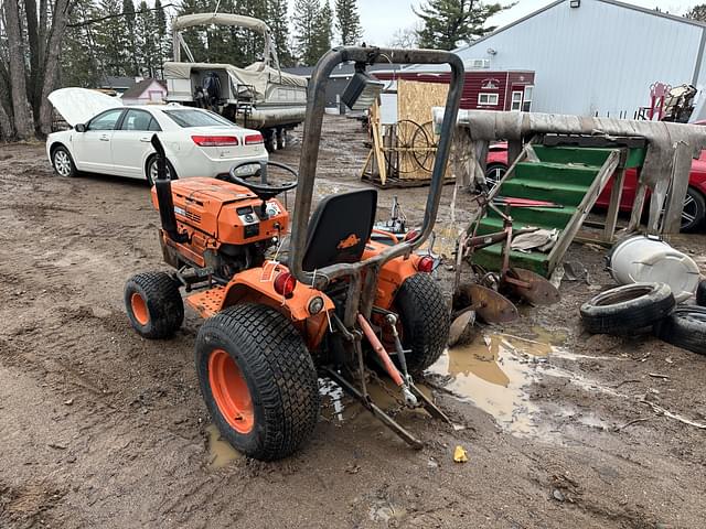Image of Kubota B6200 equipment image 3