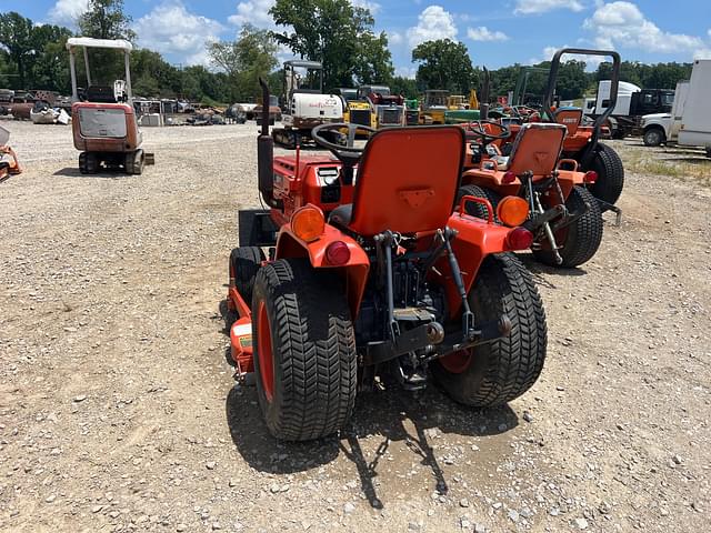Image of Kubota B6200 equipment image 1