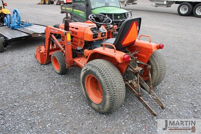 Image of Kubota B6200 equipment image 3