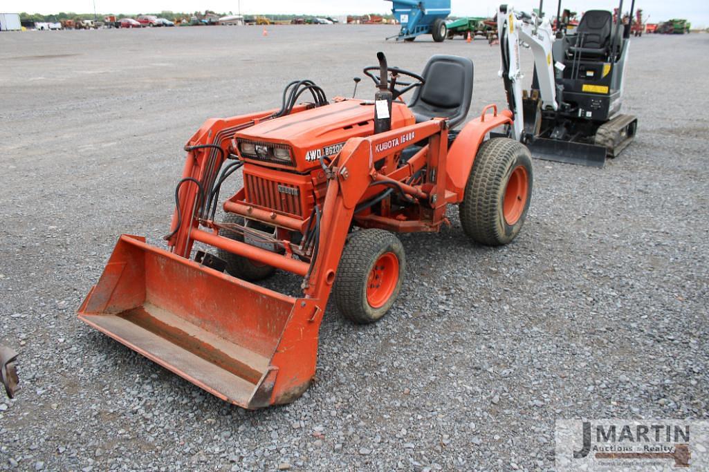 Image of Kubota B6200 Primary image