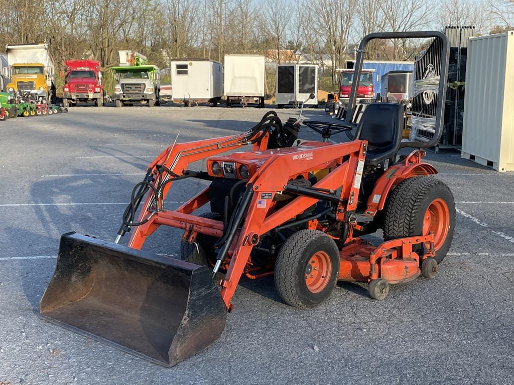 Main image Kubota B7100