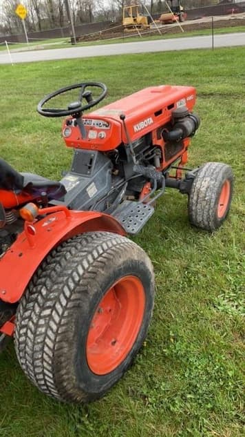 Main image Kubota B7100