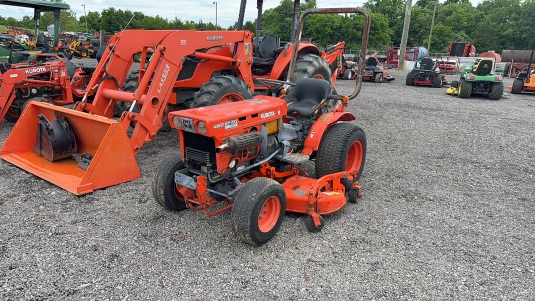 Image of Kubota B7100 Primary image