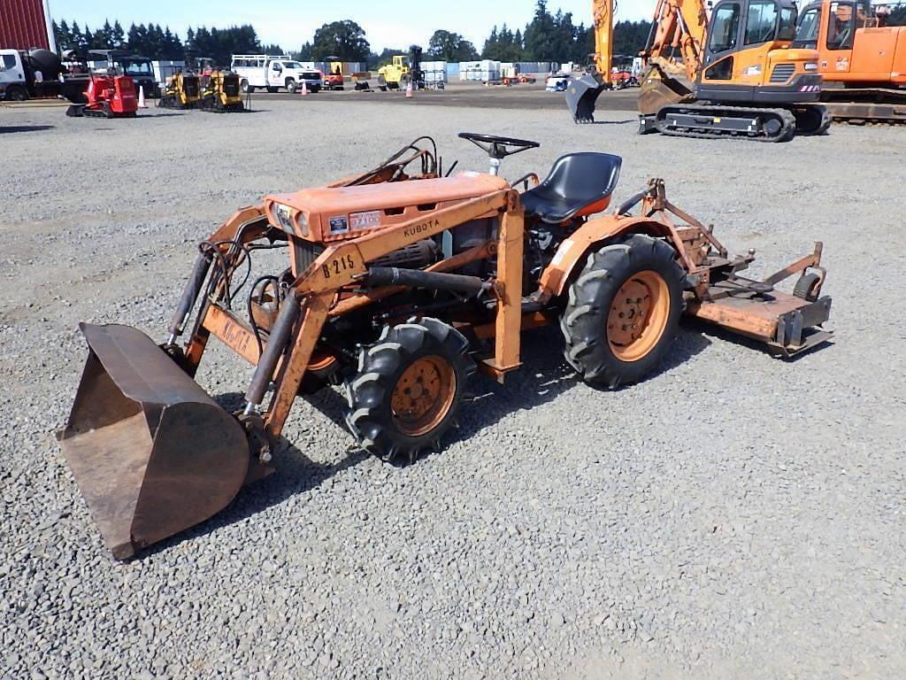 Image of Kubota B7100 Primary image