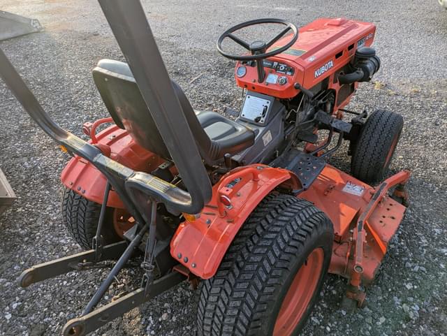 Image of Kubota B7100HST equipment image 1