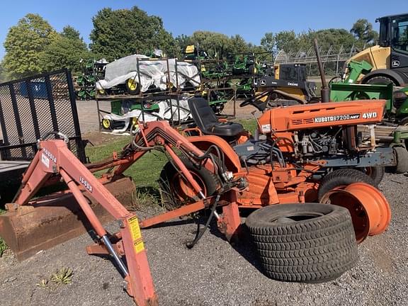 Image of Kubota B7200 equipment image 1