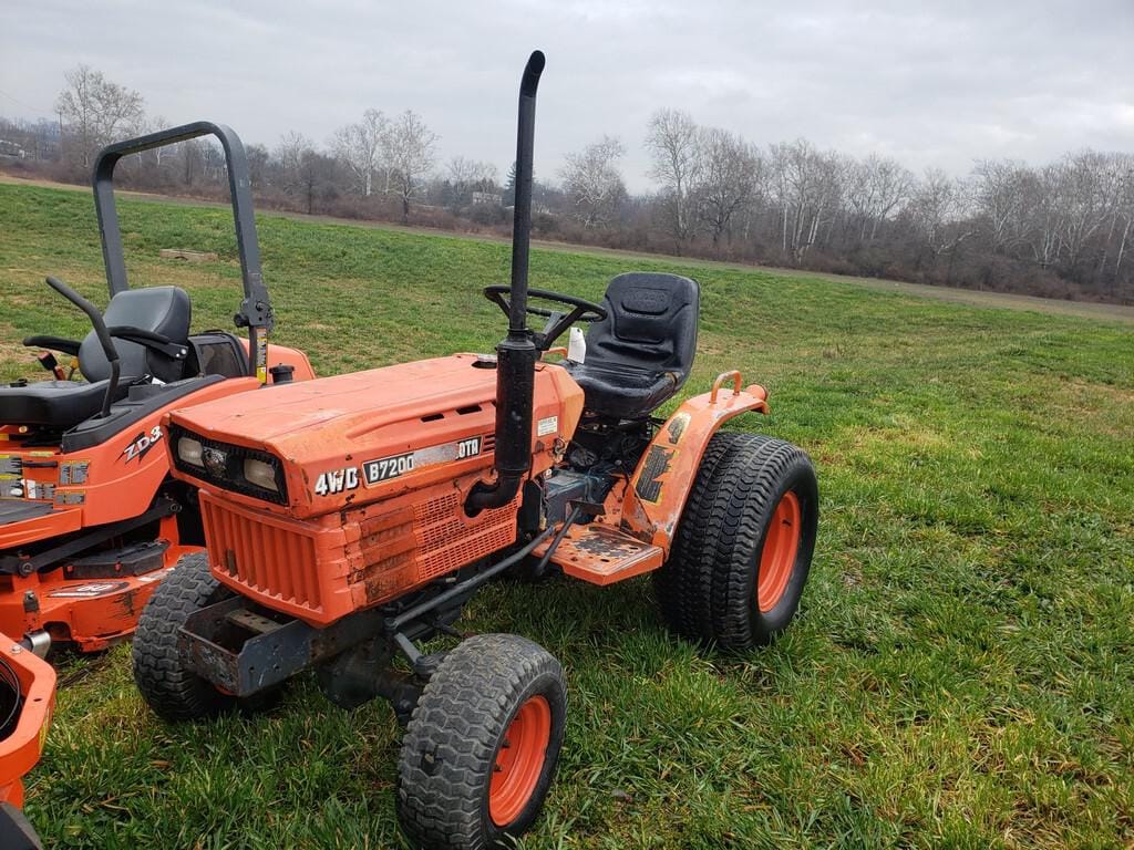 Main image Kubota B7200