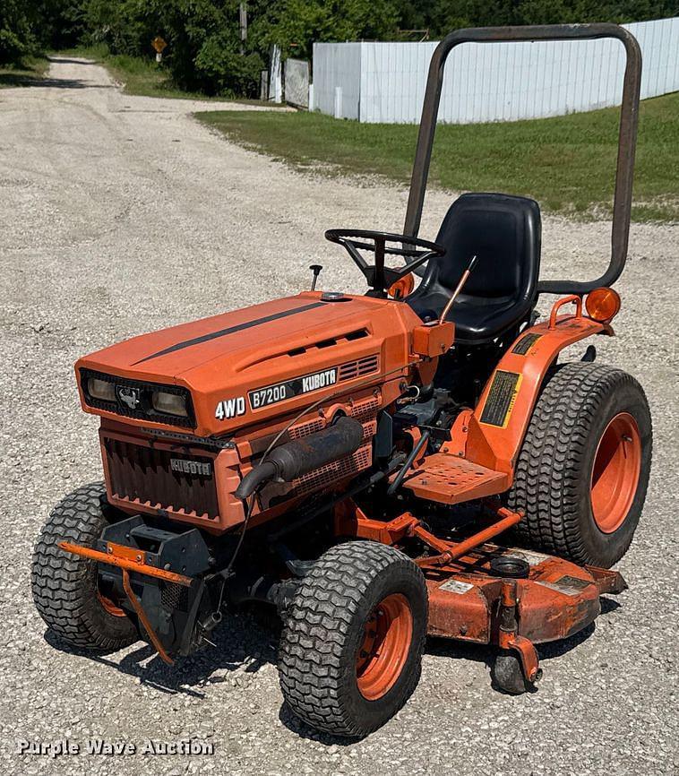 Image of Kubota B7200 Primary image