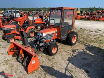 Main image Kubota B7300