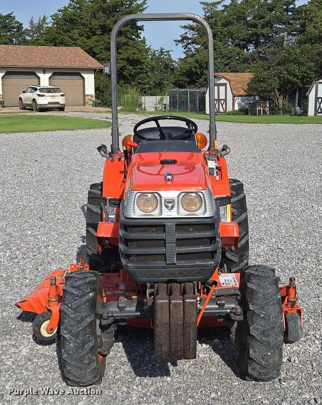 Image of Kubota B7300 equipment image 1