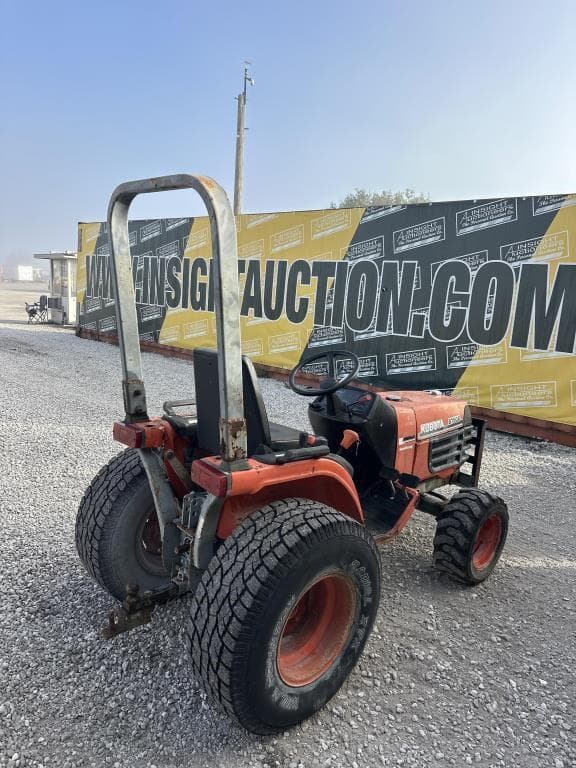 Image of Kubota B7500 equipment image 3