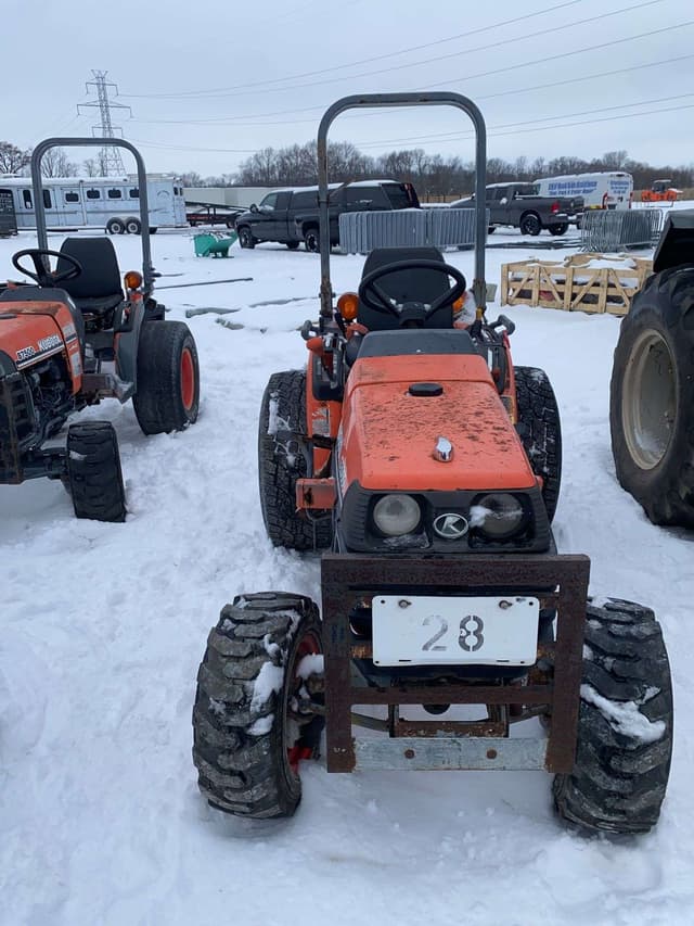 Image of Kubota B7500 equipment image 1