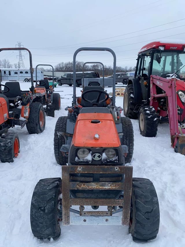 Image of Kubota B7500 equipment image 2