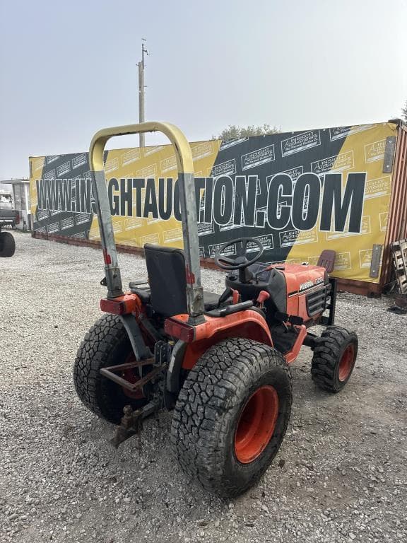 Image of Kubota B7500 equipment image 3