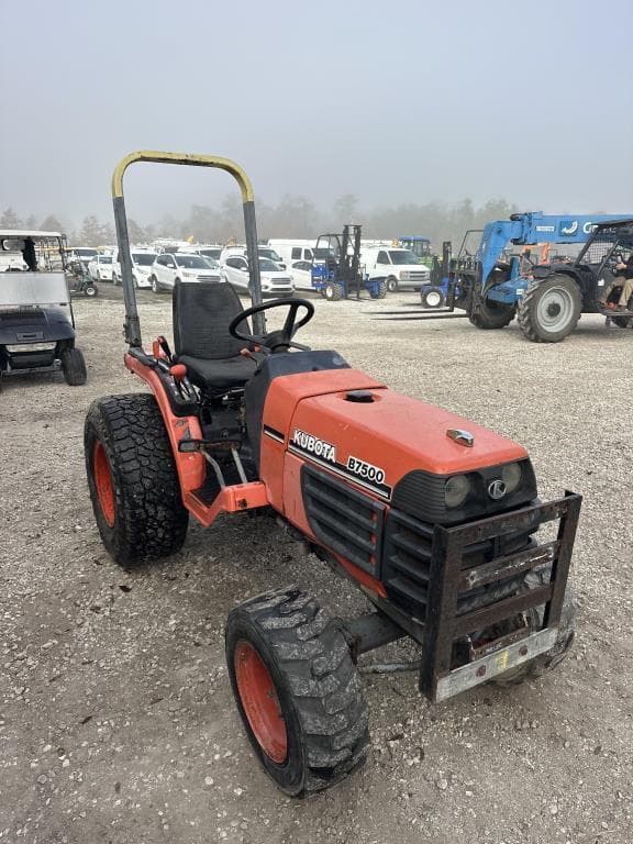 Image of Kubota B7500 equipment image 4