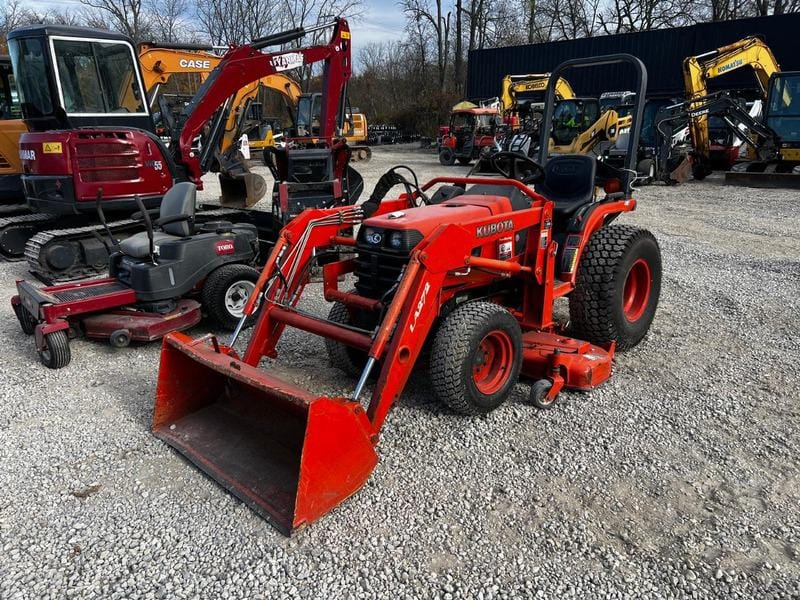 Kubota B7500 Equipment Image0