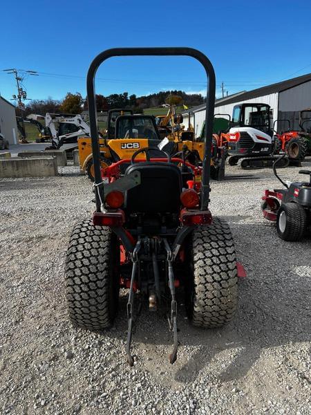 Image of Kubota B7500 equipment image 3