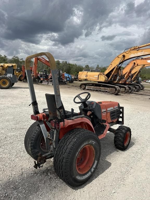 Image of Kubota B7500 equipment image 3