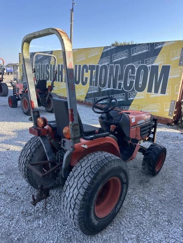 Image of Kubota B7500 equipment image 3