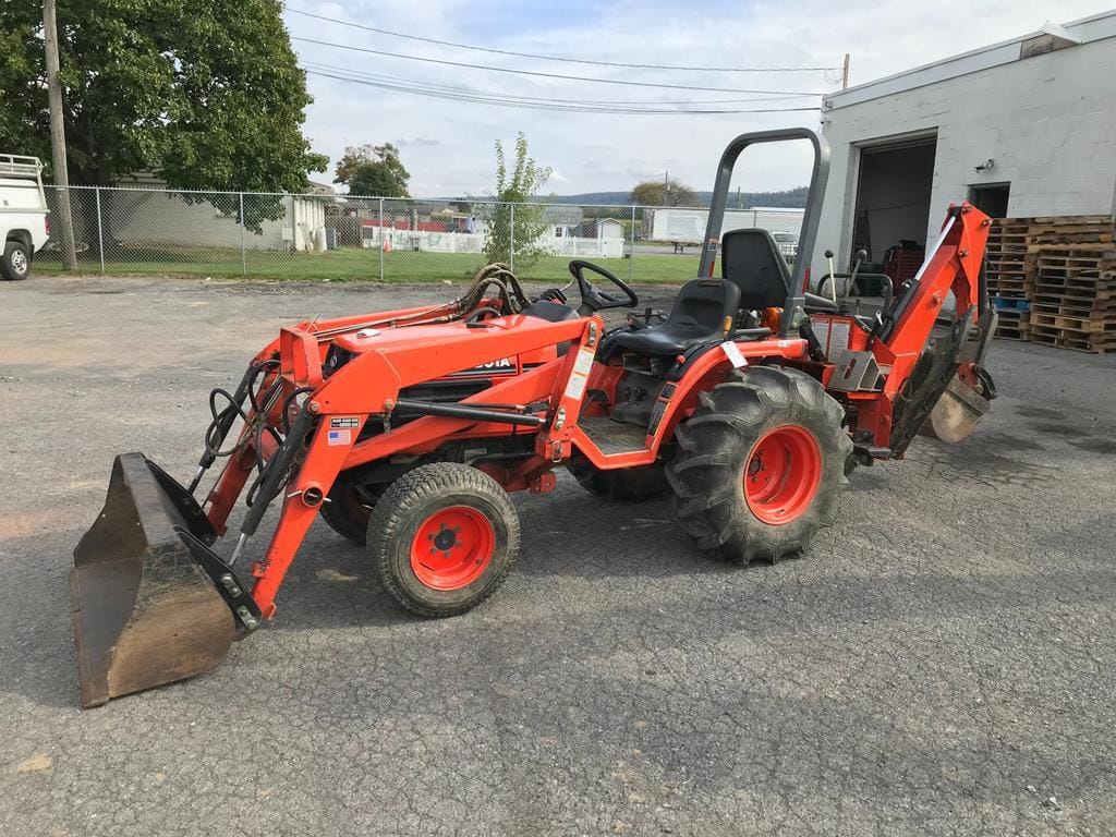 Main image Kubota B7500