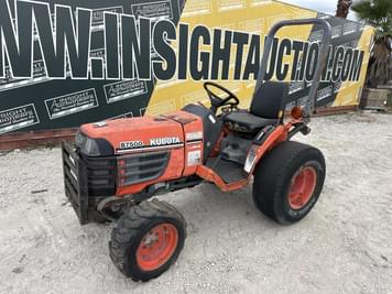 Main image Kubota B7500