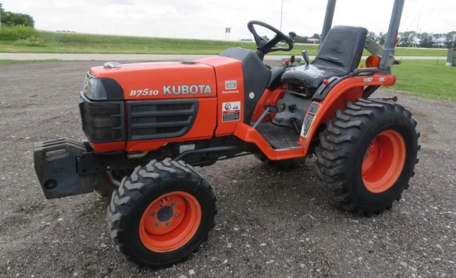 Main image Kubota B7510