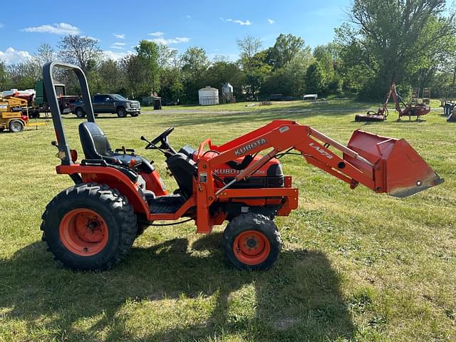 Image of Kubota B7510 equipment image 3