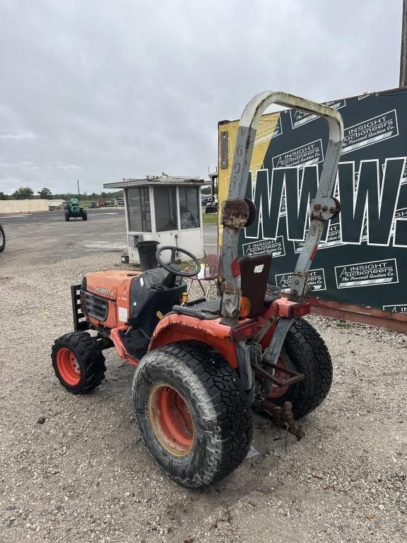 Image of Kubota B7510 equipment image 1