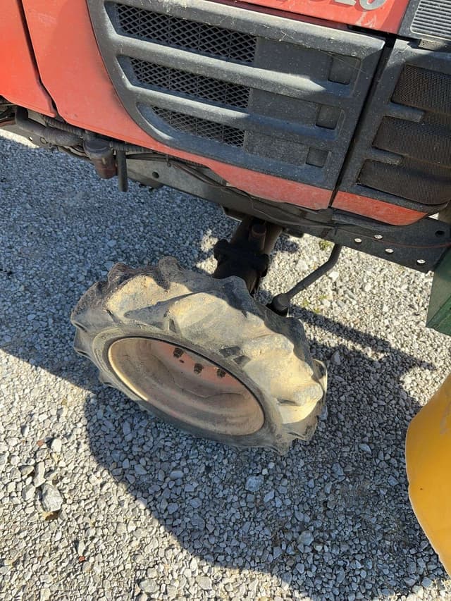 Image of Kubota B7510 equipment image 1