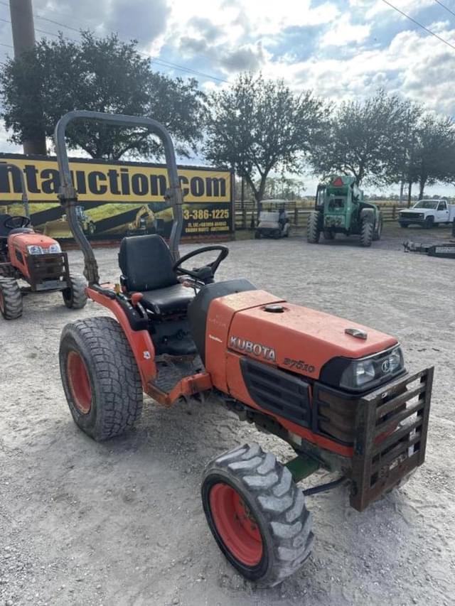 Image of Kubota B7510 equipment image 4