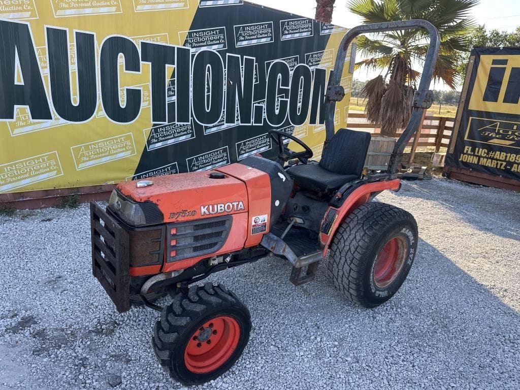 Image of Kubota B7510 Primary image