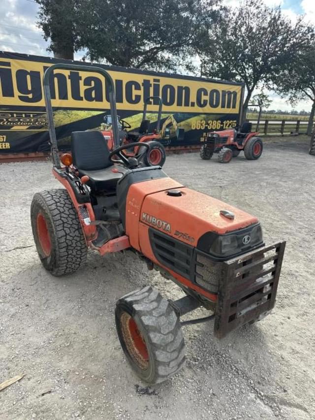 Image of Kubota B7510 equipment image 4