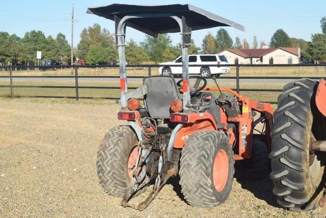 Image of Kubota B7510 equipment image 2