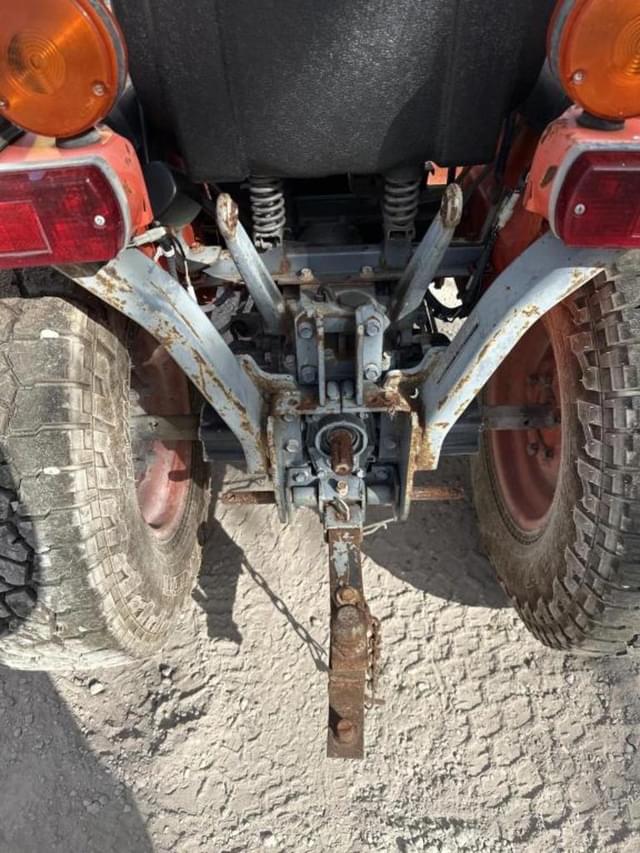 Image of Kubota B7510 equipment image 2